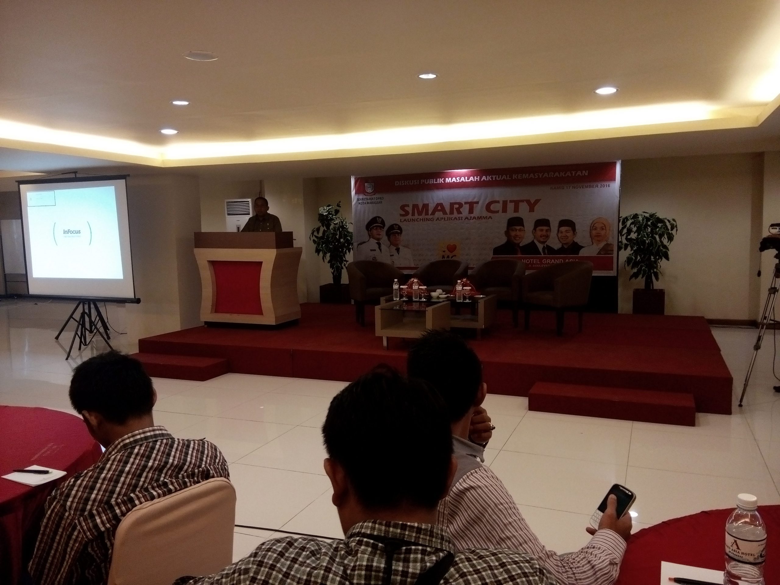 FOTO : DPRD Makassar Launching Aplikasi Penyampaian Aspirasi Online