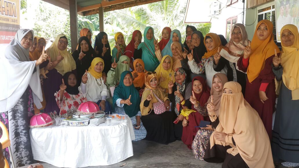 Pengajian Akbar, Tim Perempuan Pejuang Lutim Perkokoh Pemenangan NH-Aziz