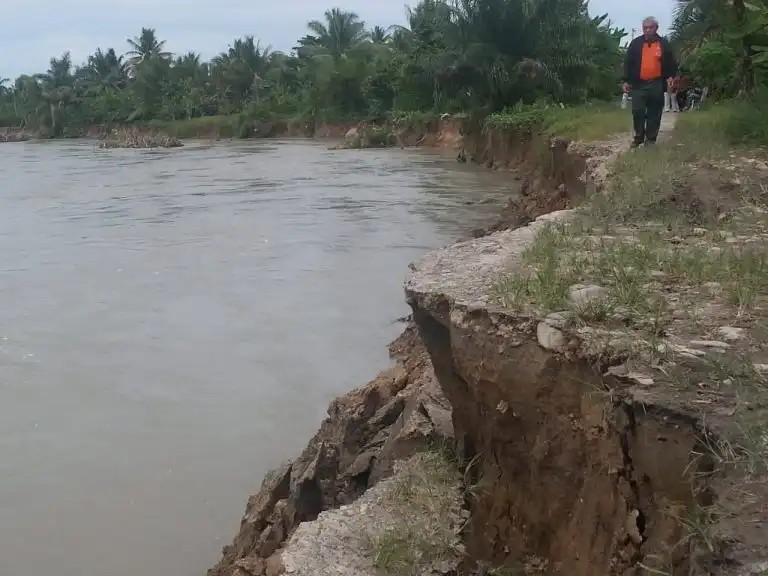 BNPB Tinjau Langsung Dampak Banjir Sungai Rongkong