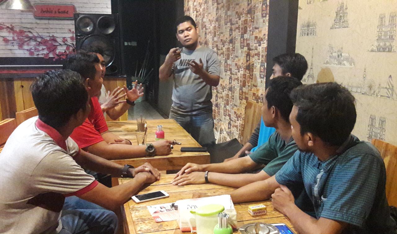 Bersama Mahasiswa, Desrianto Berbagi Pengalaman dalam Memperjuangkan UU Keperawatan