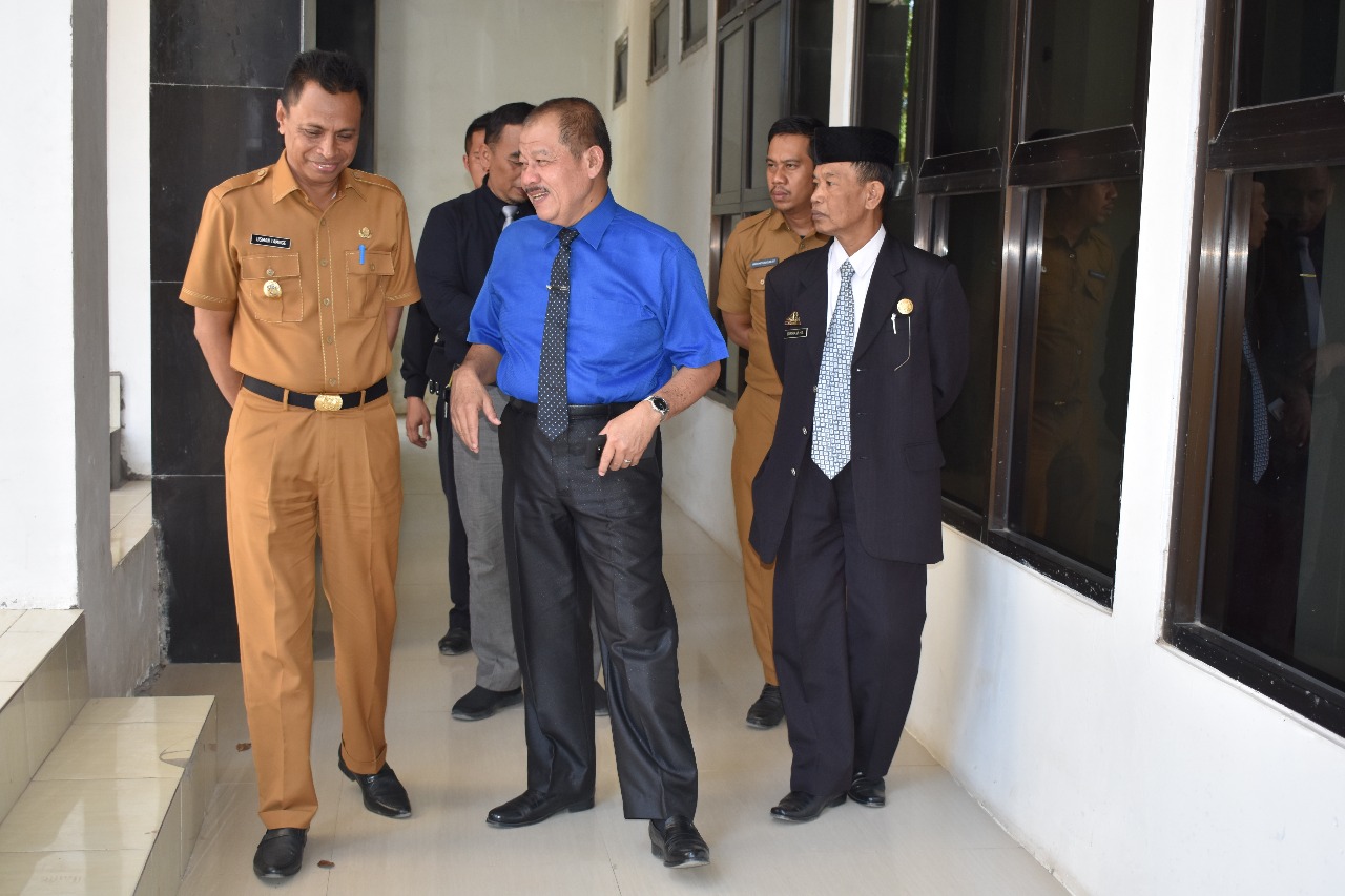 Wakil Walikota Tual, Maluku Berguru Budidaya Rumput Laut Dan Garam Di Takalar