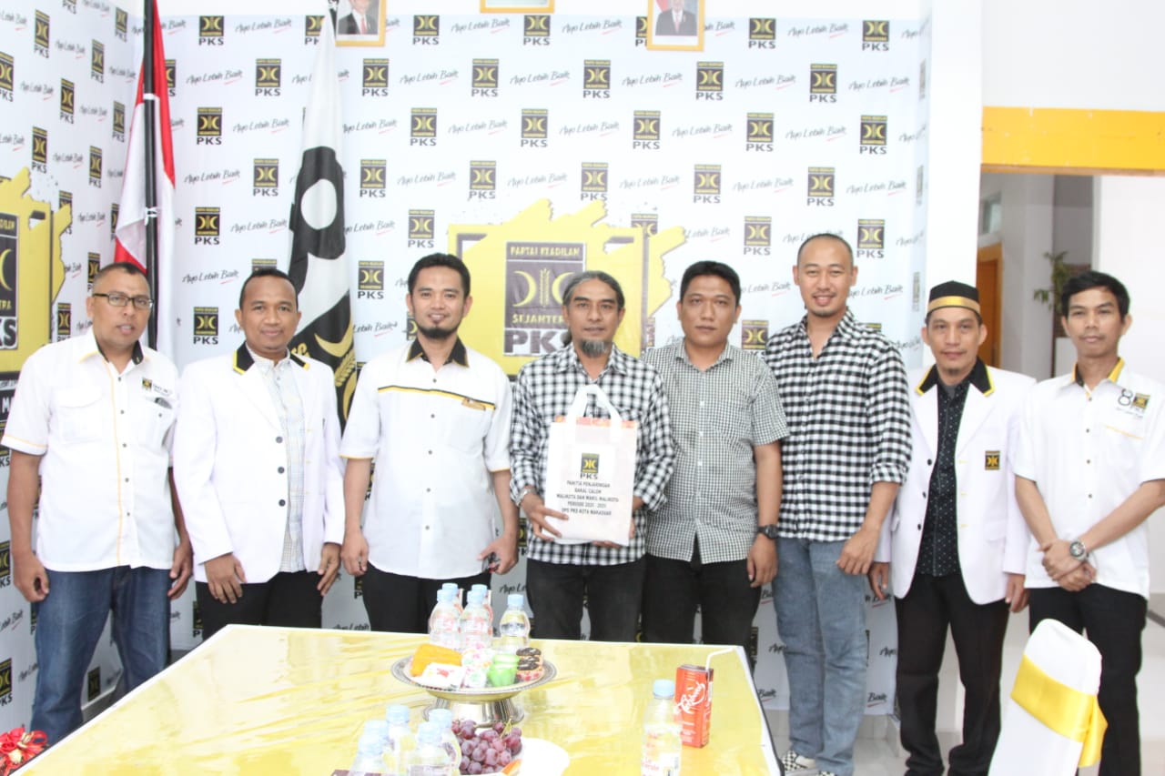 Daftar di Partai PKS, Deng Ical All Out di Pilwali Makassar