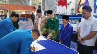 Catat Sejarah, Rektor Unismuh Makassar Lantik Pengurus BEM dan UKM