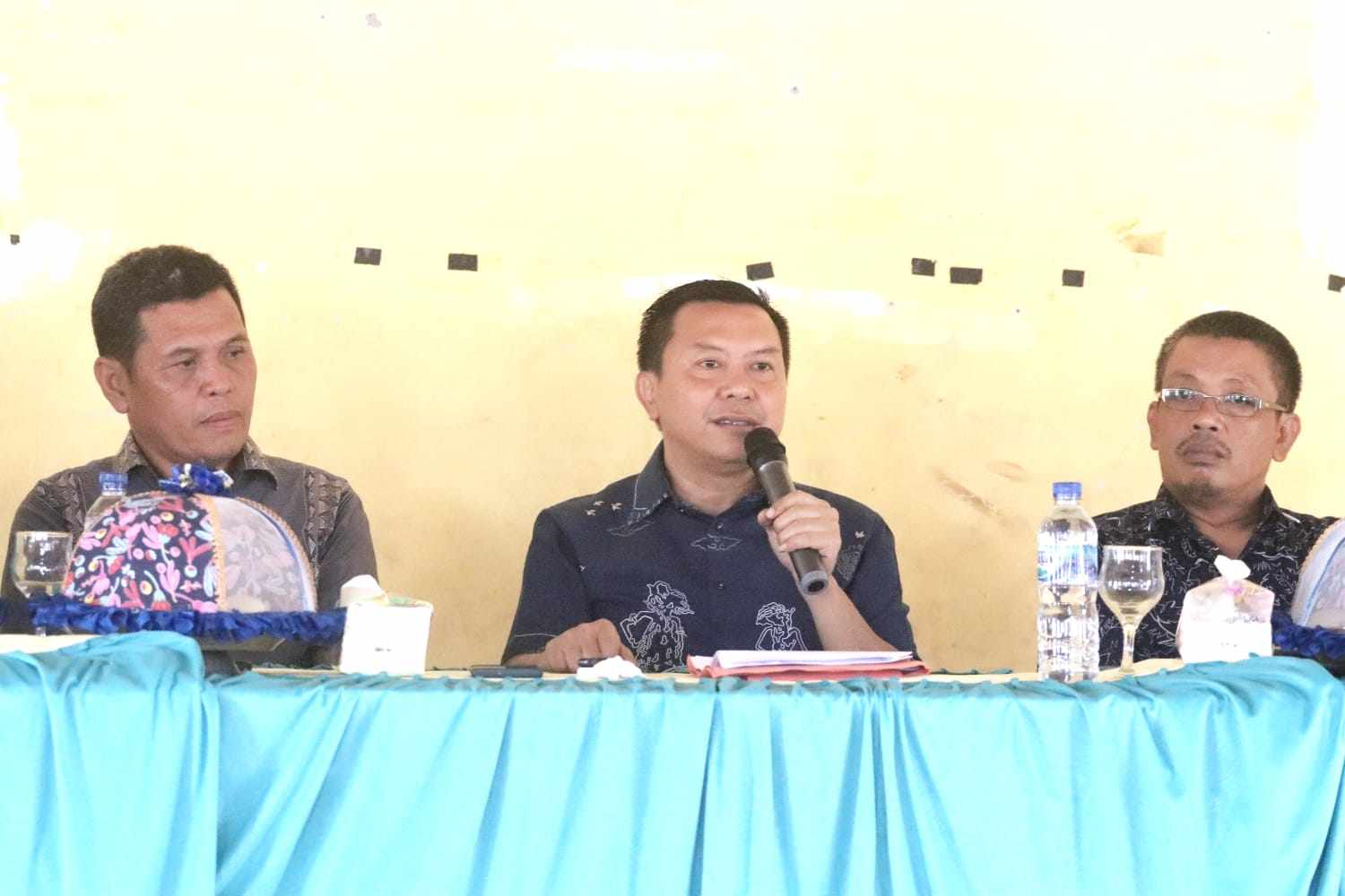 Akhiri Kunker di Pulau Taka Bonerate Bupati Basli Pesan Jangan Beri Senyuman Palsu