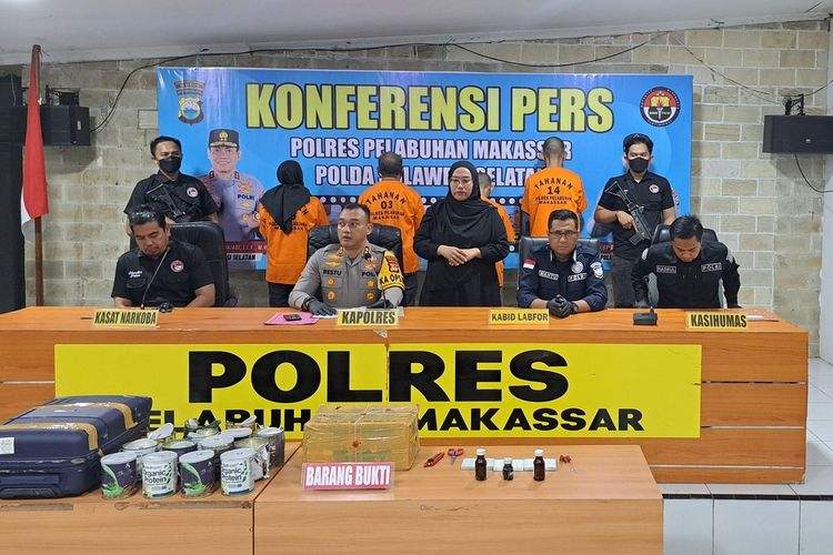 Kapolres Pelabuhan AKBP Restu Wijayanto Bersama Jajaran Ungkap Kasus Narkoba Jenis Sabu 6 7 Kg di Makassar