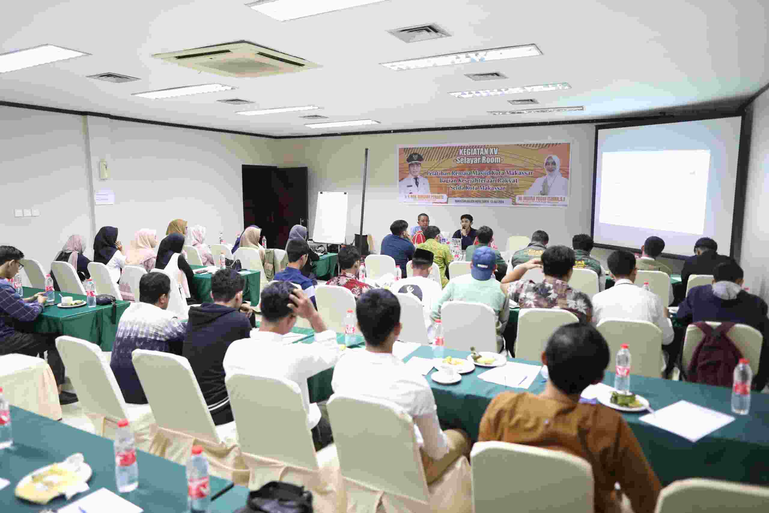Kesra Sekretariat Daerah Kota Makassar Beri Pelatihan Pada 1 500 Remaja Masjid