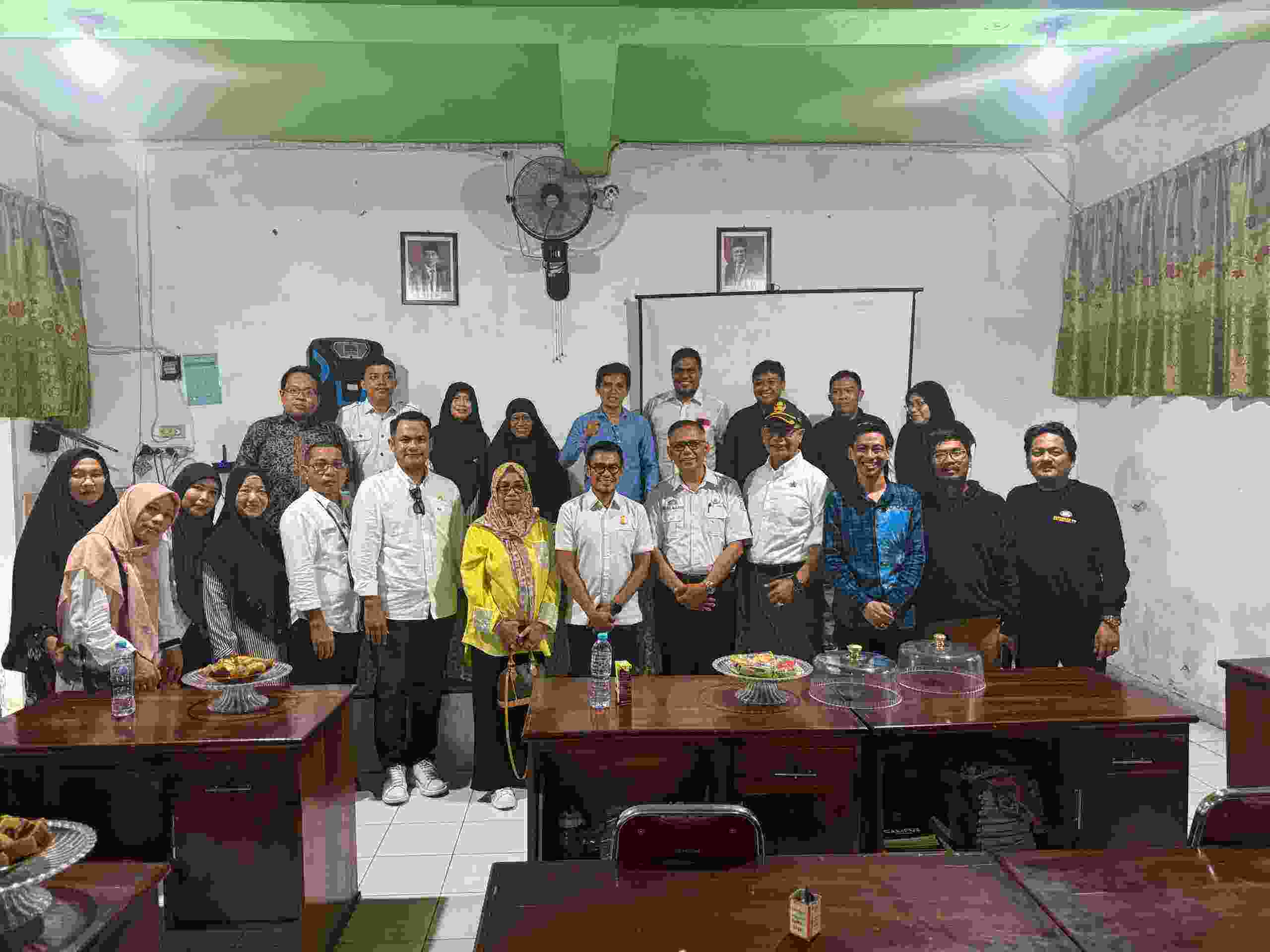Komisi D DPRD Kota Makassar Lakukan Inspeksi Mendadak (Sidak) Ke Sejumlah Sekolah di Makassar