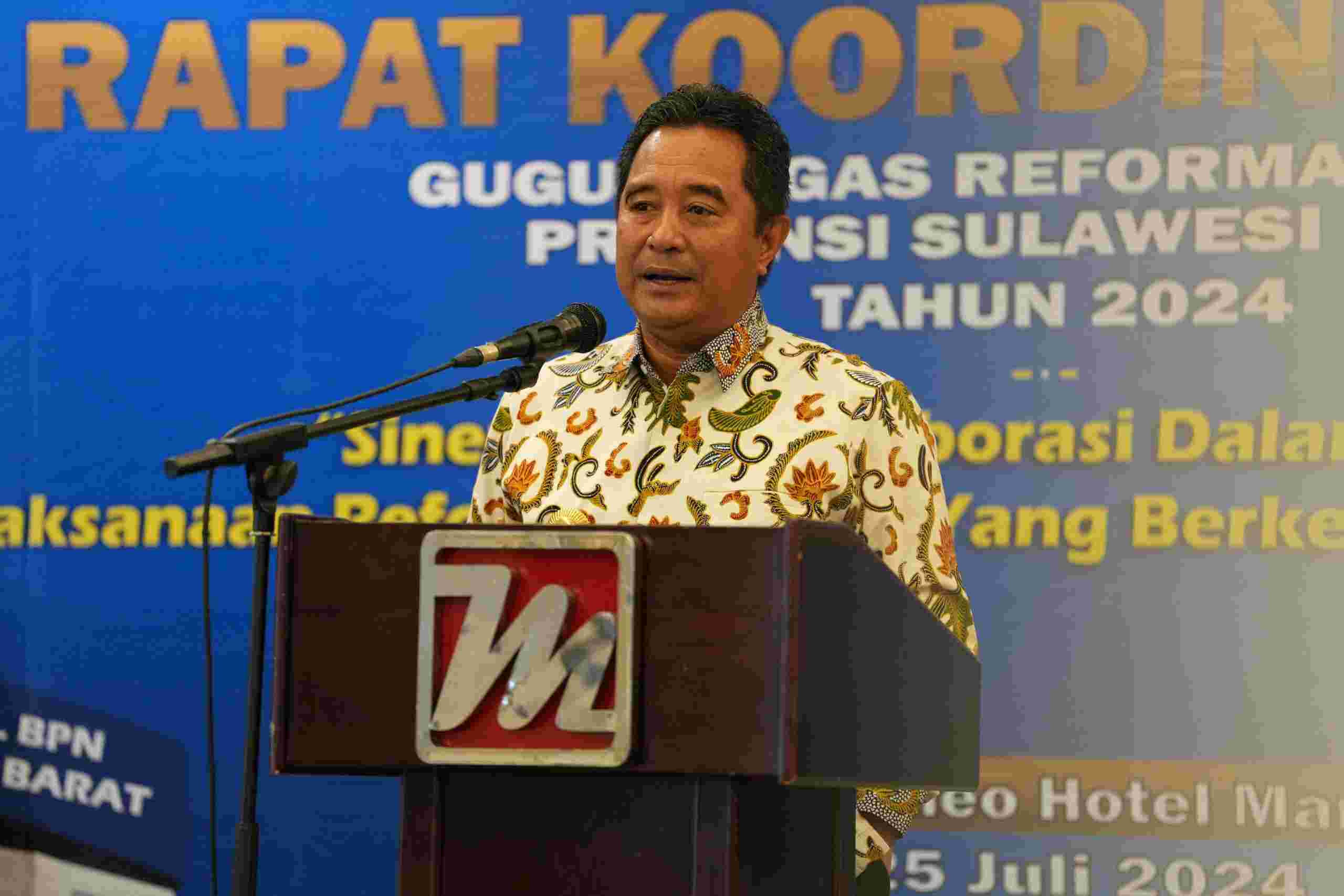 PJ Gubernur Sulbar Bahtiar Baharuddin Saat Rapat Koordinasi Awal Gugus Tugas Reforma Agraria (GTRA) Sulbar Tahun 2024