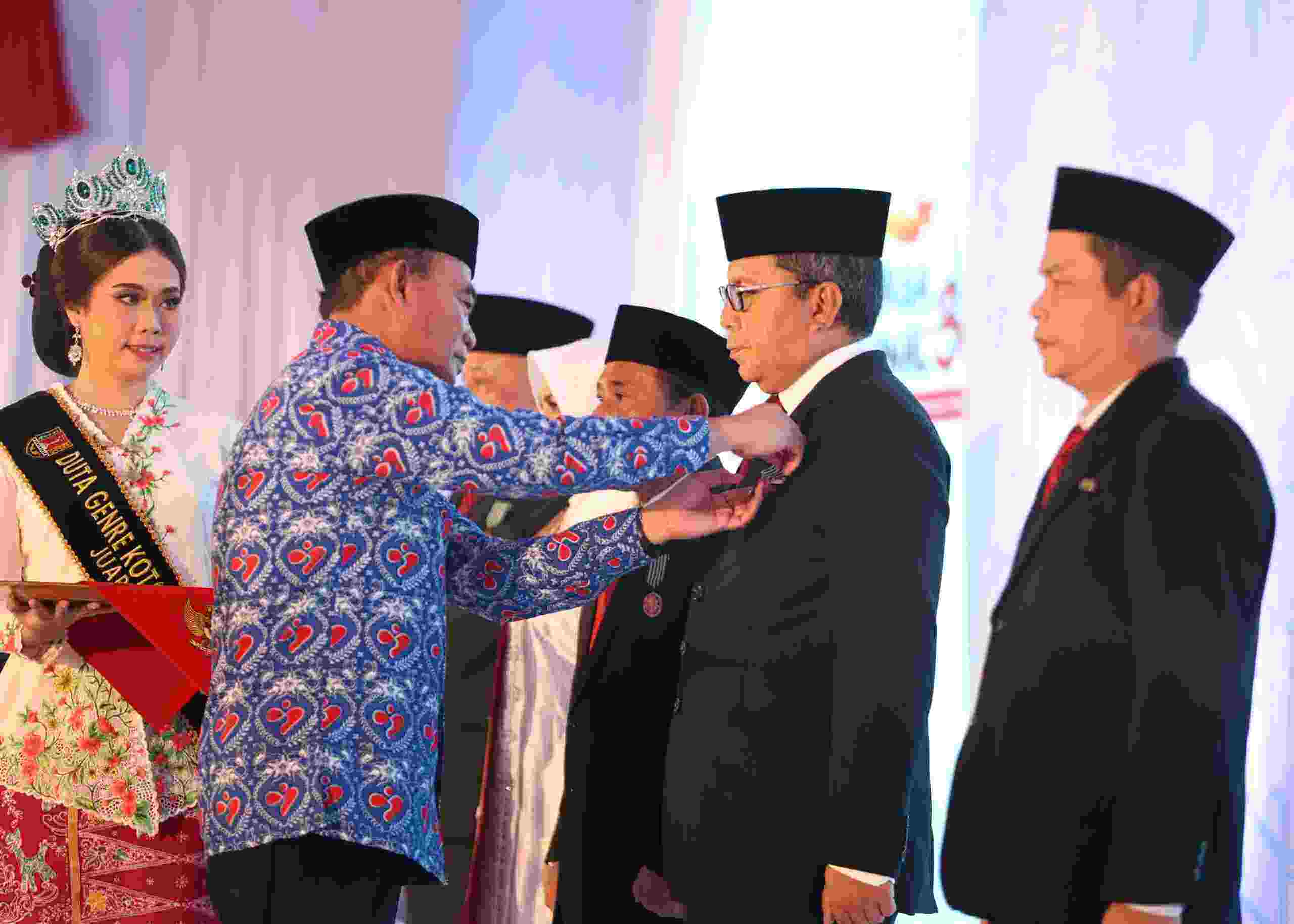 Peringati Harganas Ke 31 : Pemkot Makassar Raih Enam Penghargaan