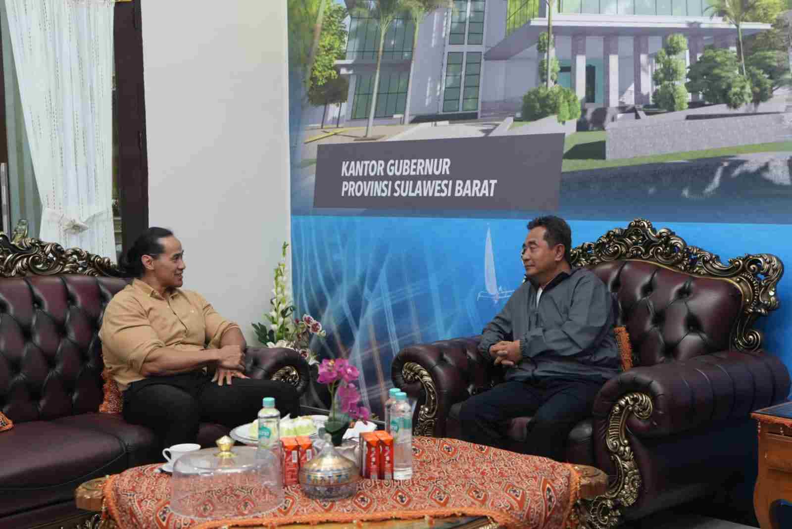 Atlet Internasional Ade Rai Terkesan Saat Ngobrol Bareng Pj Bahtiar di Rujab Gubernur