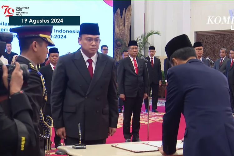 Angga Raka Prabowo Dilantik sebagai Wamenkominfo