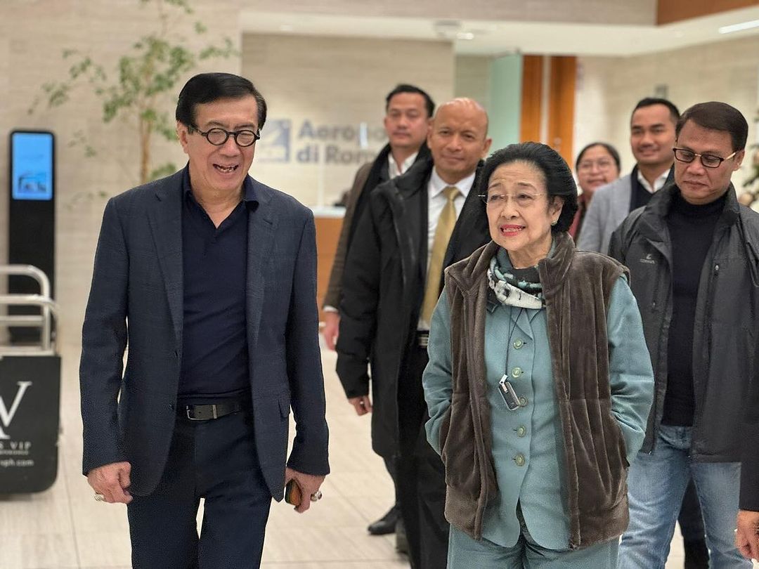 Menteri Hukum dan HAM Yasonna Laoly dan Ketua Umum PDIP Megawati Soekarnoputri