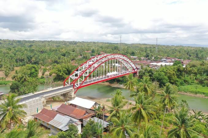 Jembatan Andalan Pacongkang Jadi Simbol Kemajuan Sulsel, Bukti Komitmen Gubernur Era Andi Sudirman