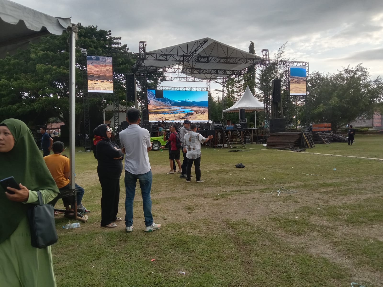 Jelang Deklarasi Bebas Siti Polres Polman Gelar Rekayasa Lalu Lintas