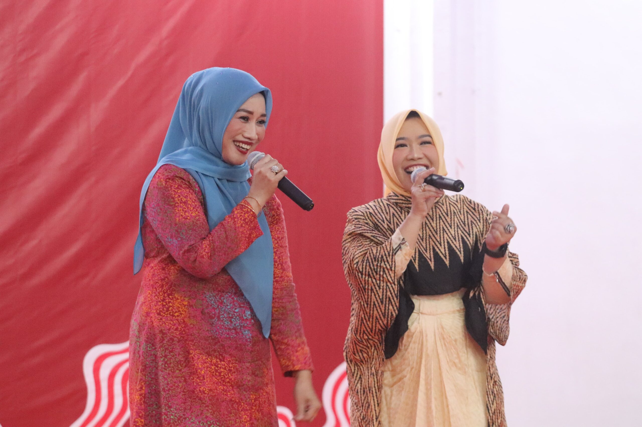 Meriah! Lomba Karaoke Berpasangan Pemkab Selayar Sambut HUT RI ke-79