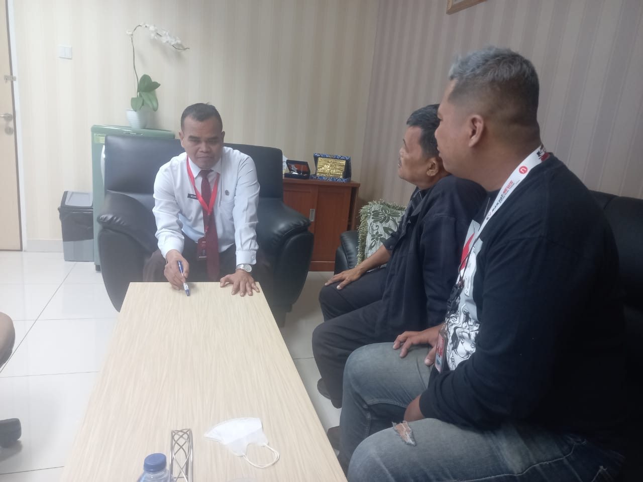 Melalui Keputusan Wali Kota Bekasi Kesbangpol Bentuk Tim Pengawasan Ormas
