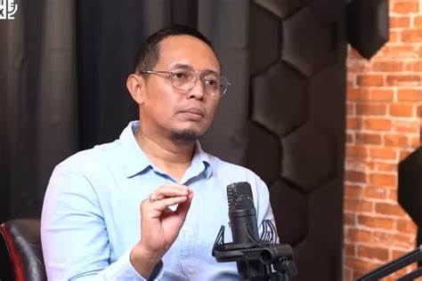 Hasan Nasbi Dilantik Kepala Kantor Komunikasi Presiden
