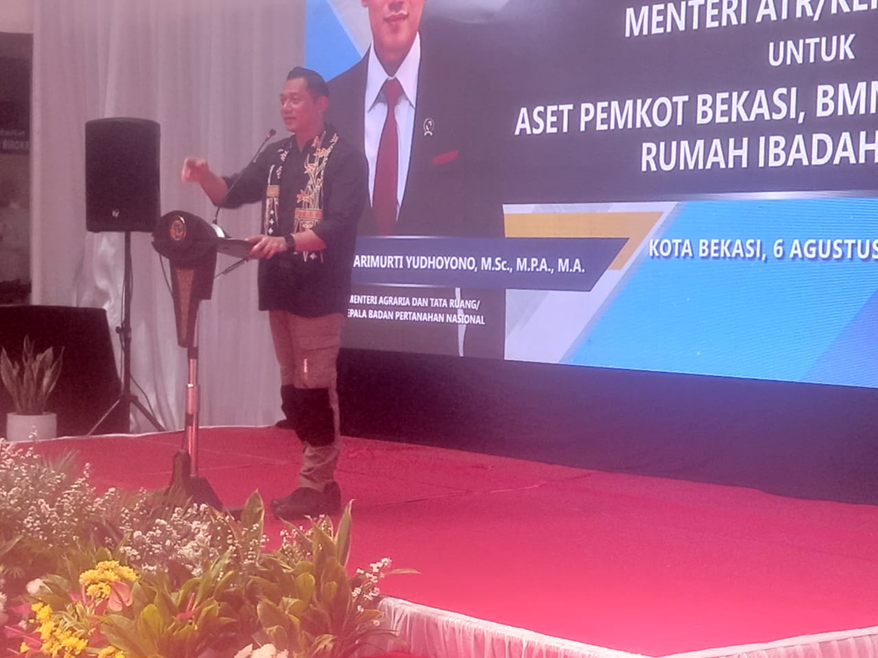 Menteri ATR/BPN Puji Revitalisasi Ruang Pelayanan Publik Kantor Pertanahan Bekasi
