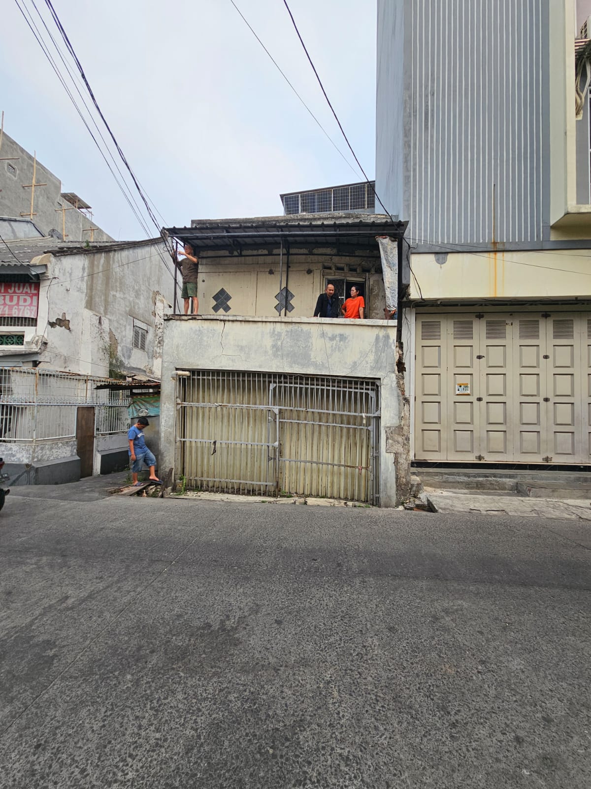 WhatsApp Image 2024 08 08 at 11 28 44 1c54ae57 Rumah Kwok Joen Fong (73). Wanita lanjut usia (lansia) warga kelurahan Roa Malaka, kecamatan Tambora, Jakarta Barat