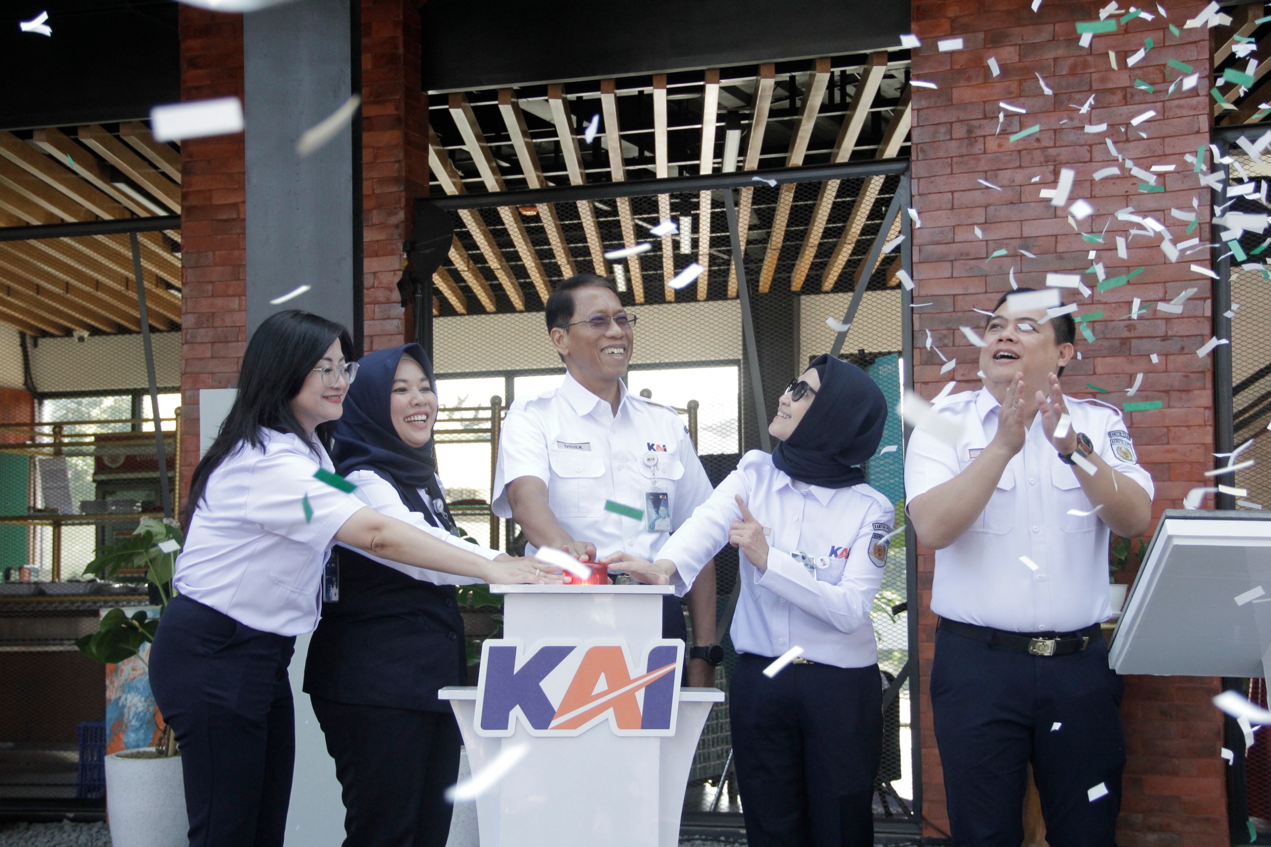 KAI Launching KAIfetaria by Loko Café, Lebih Nyaman dengan Menu Beragam