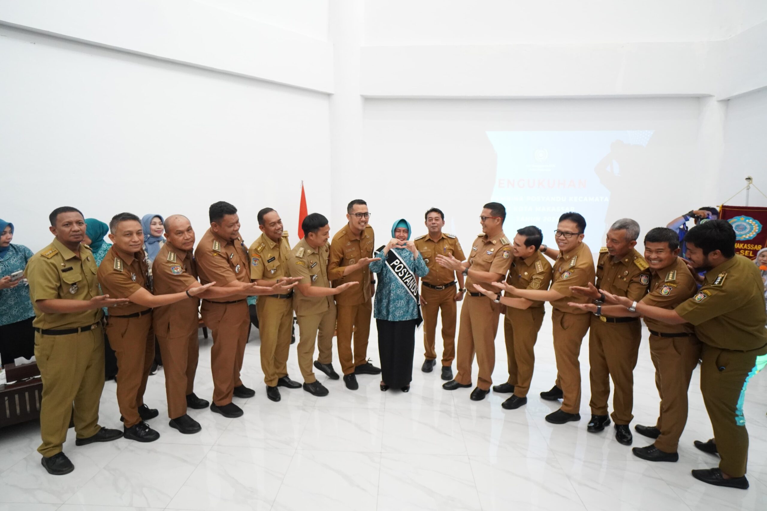 Camat Rappocini Dampingi Ketua TP PKK dalam Pelantikan Ketua Pembina Posyandu