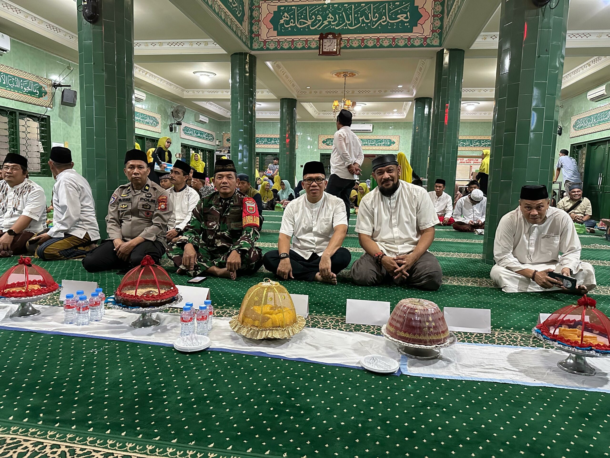 Camat Rappocini Hadiri Peringatan Maulid di Masjid Ulul Ilmi Jipang Permai