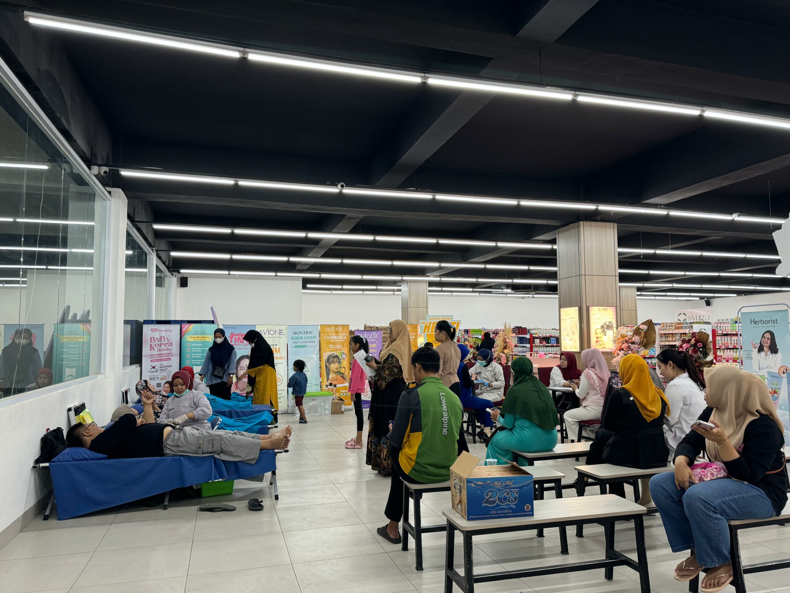 Gelar Donor Darah, PMI Makassar dan CitraCosmetic Sukses Kumpulkan 40 Kantong