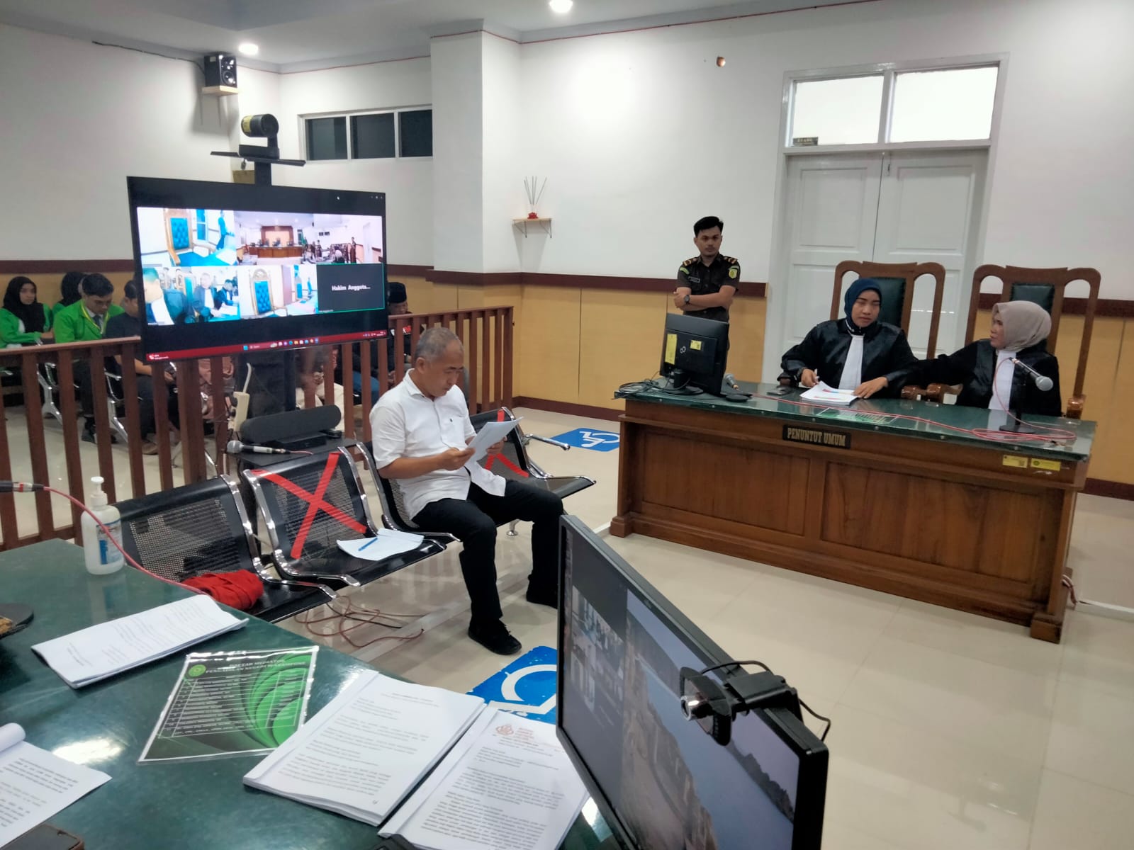 Ikhving Lewa alias Koko Jhon (KJ) membantah dirinya menjadi bandar besar narkoba di Kabupaten Bone. (Ist)
