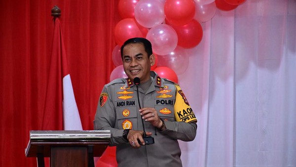 Kapolda Andi Rian Dikabarkan Tinggalkan Polda Sulsel, Berikut Penggantinya!