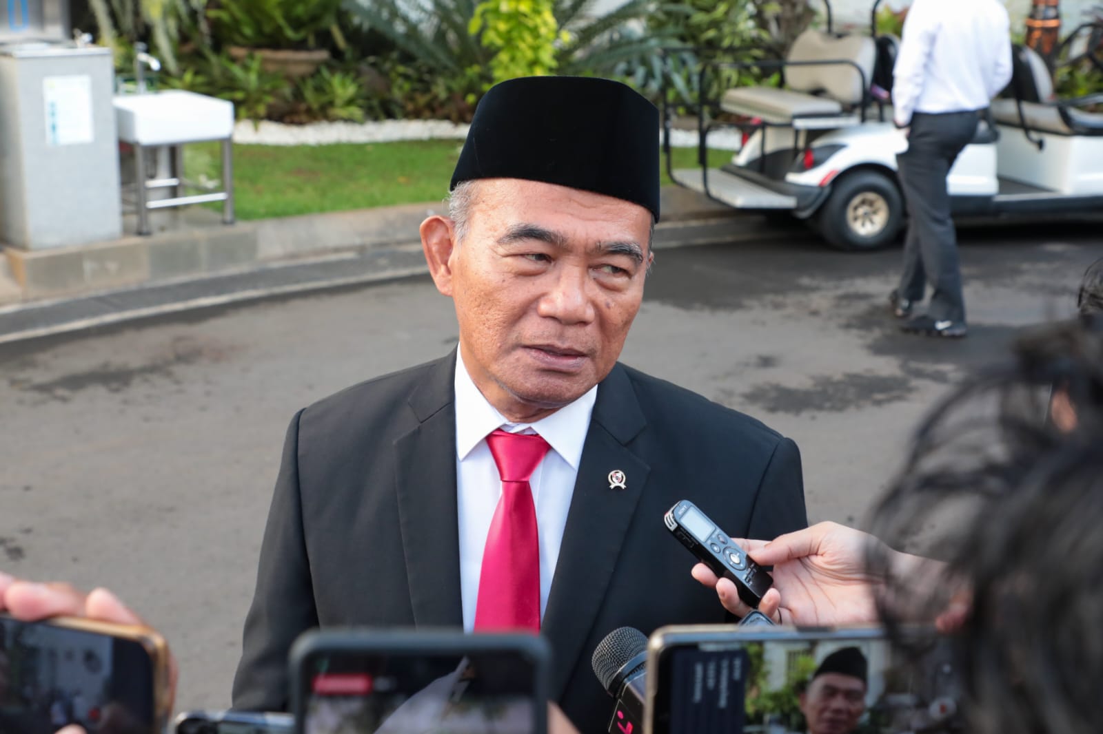 Menteri Koordinator Bidang Pembangunan Manusia dan Kebudayaan Muhadjir Effendy
