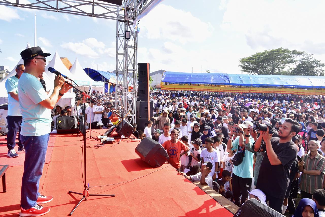 PJ Gubernur Sulsel Saat Menghadiri Peringatan Hari Koperasi Nasional Ke-77 di Kabupaten Kepulauan Selayar