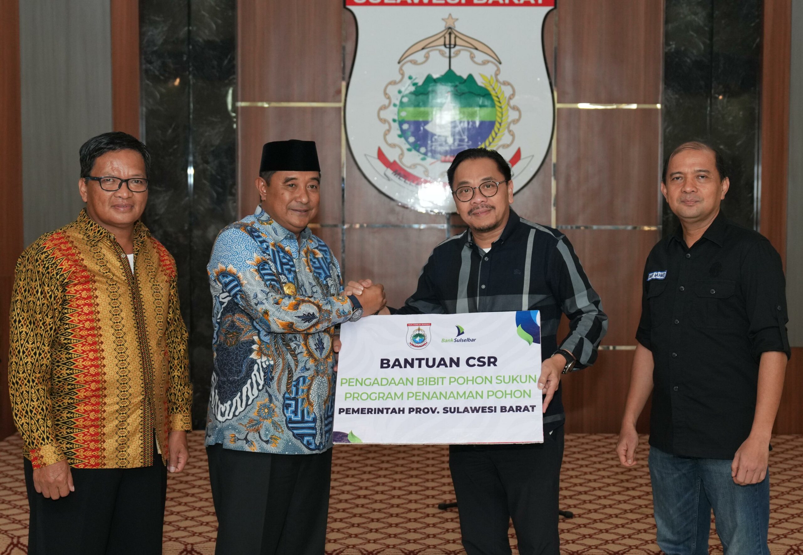 Pemprov Sulbar Terima CSR Bantuan Bibit, Komitmen Bank Sulselbar Tingkatkan Ekonomi Masyarakat