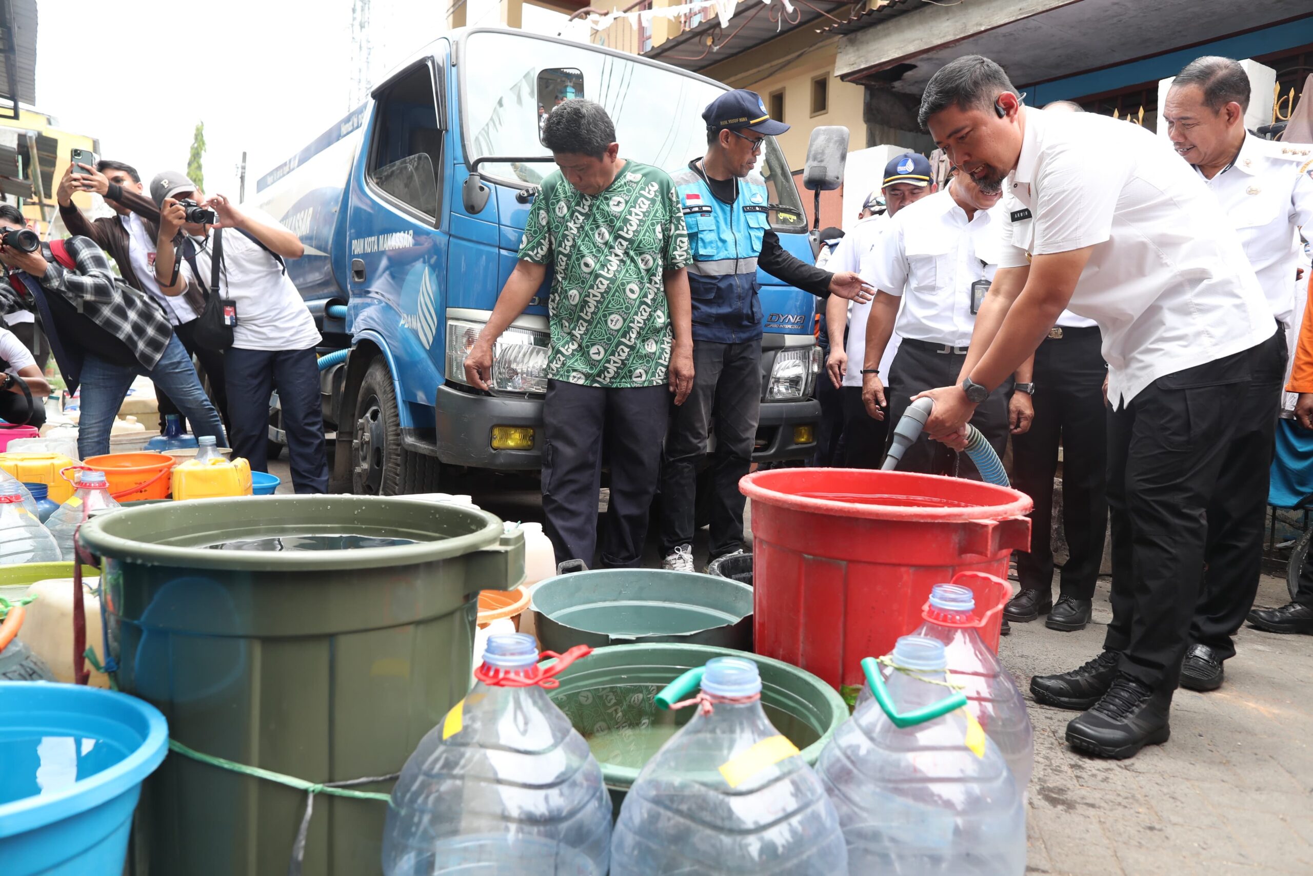 Pjs Wali Kota Makassar Turun Tangan Atasi Krisis Air Bersih di Tallo