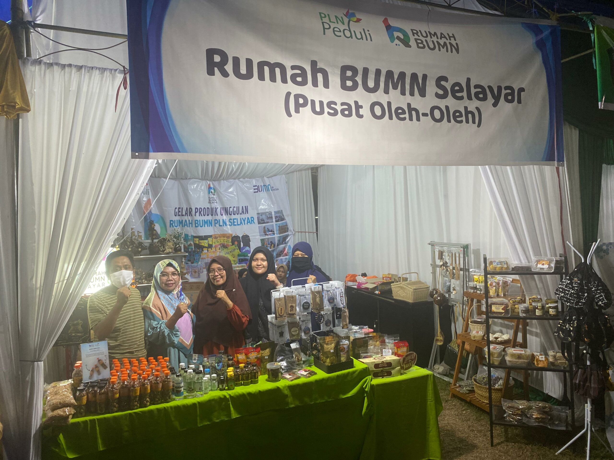 Rumah BUMN PLN Raih Omzet Puluhan Juta Rupiah di Expo UMKM Selayar