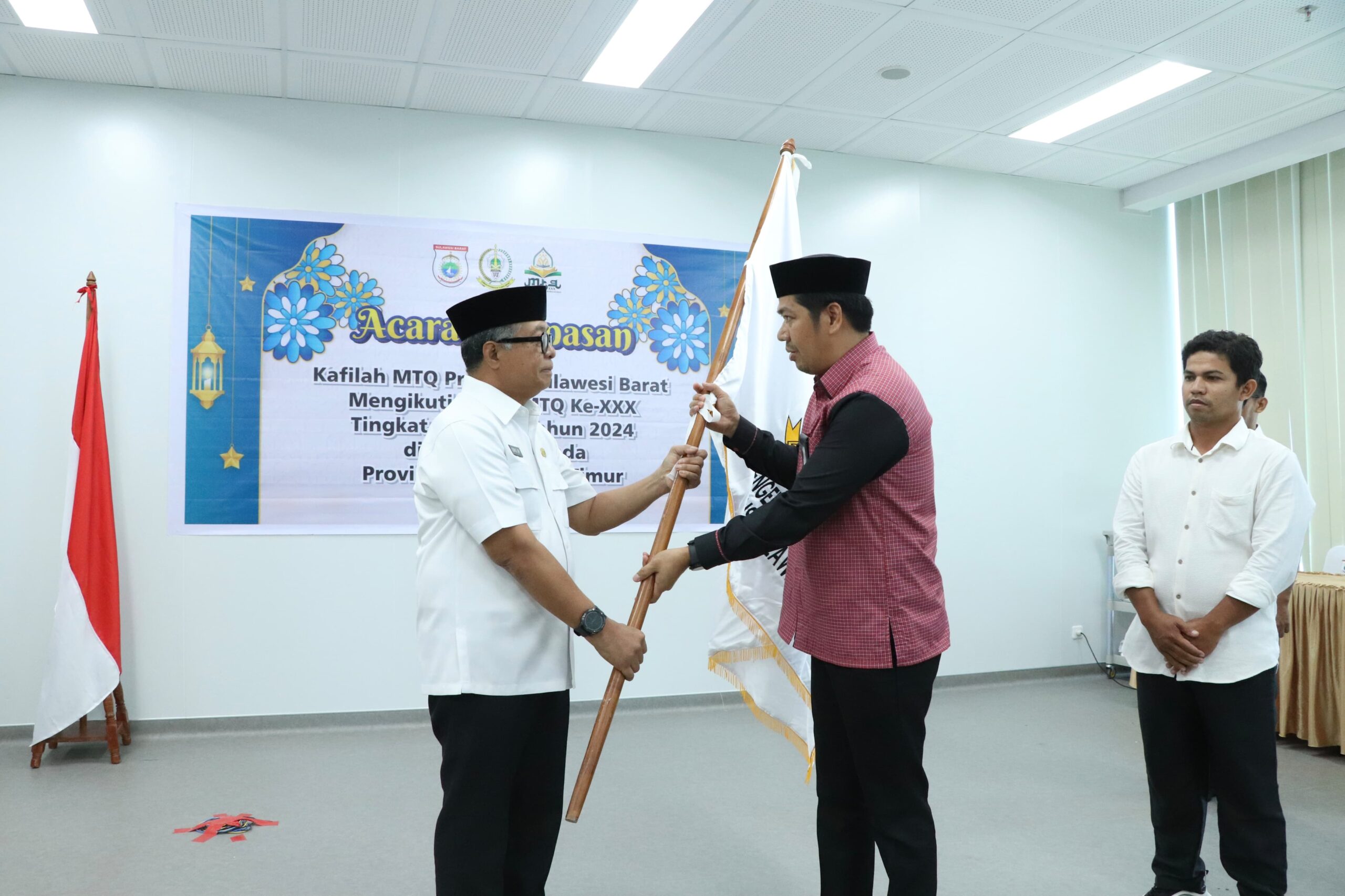 Sekprov Sulbar Lepas 43 Kafilah ke MTQ XXX Tingkat Nasional di Samarinda
