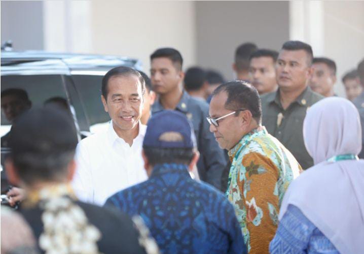 Jokowi Bisiki Danny saat Peresmian RS di Makassar, Asri Tadda: Hanya Memastikan Maju di Pilgub Sulsel