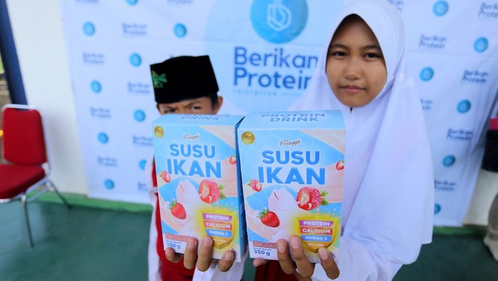 peluncuran produk susu ikan 169