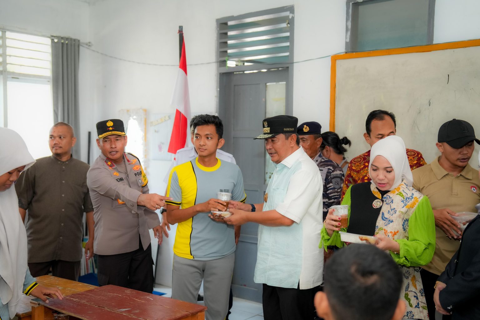 4 Sekolah di Sulbar Uji Coba Program Makanan Bergizi Gratis
