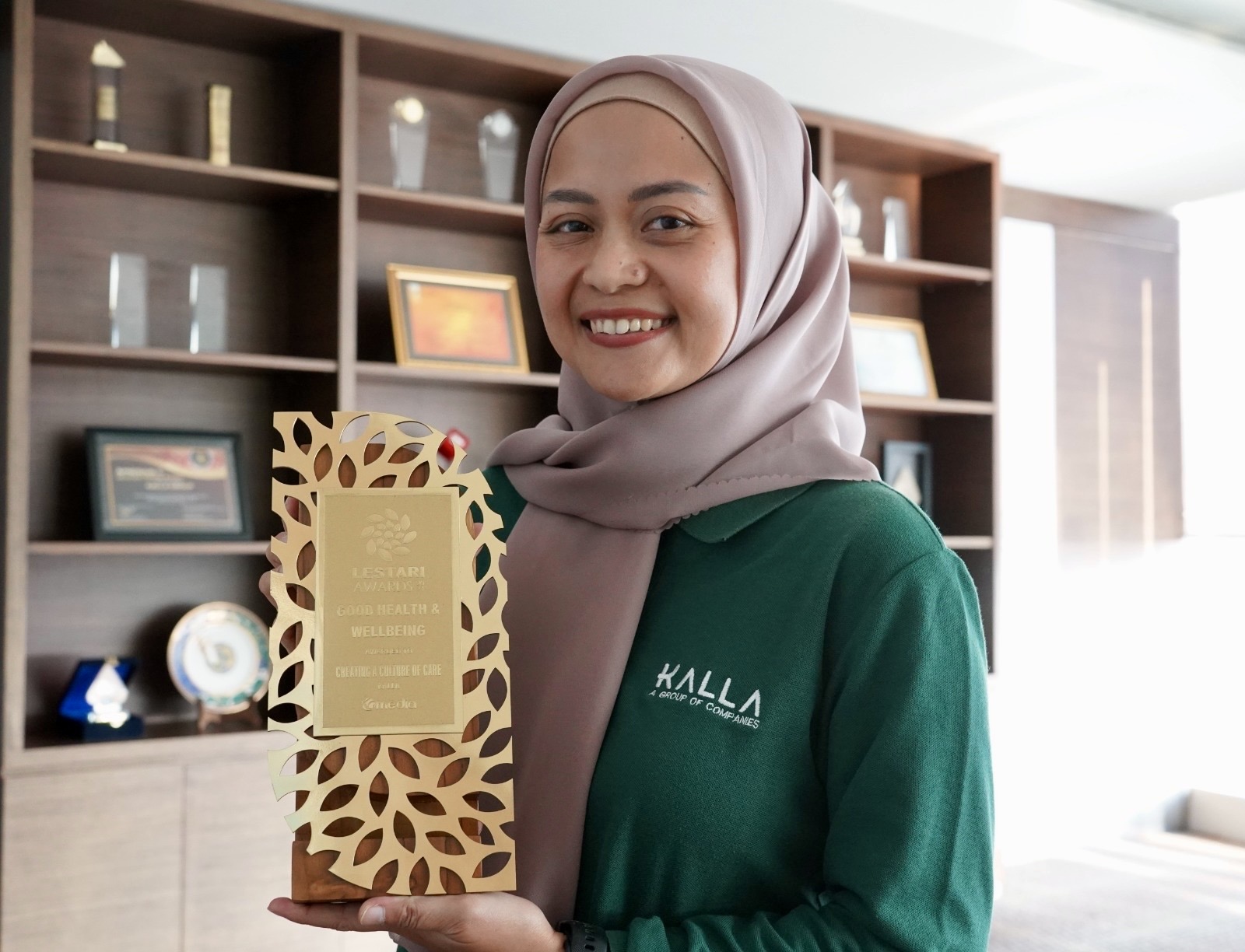 KALLA Raih Penghargaan Lestari Award 2024 Kategori Good Health & Wellbeing