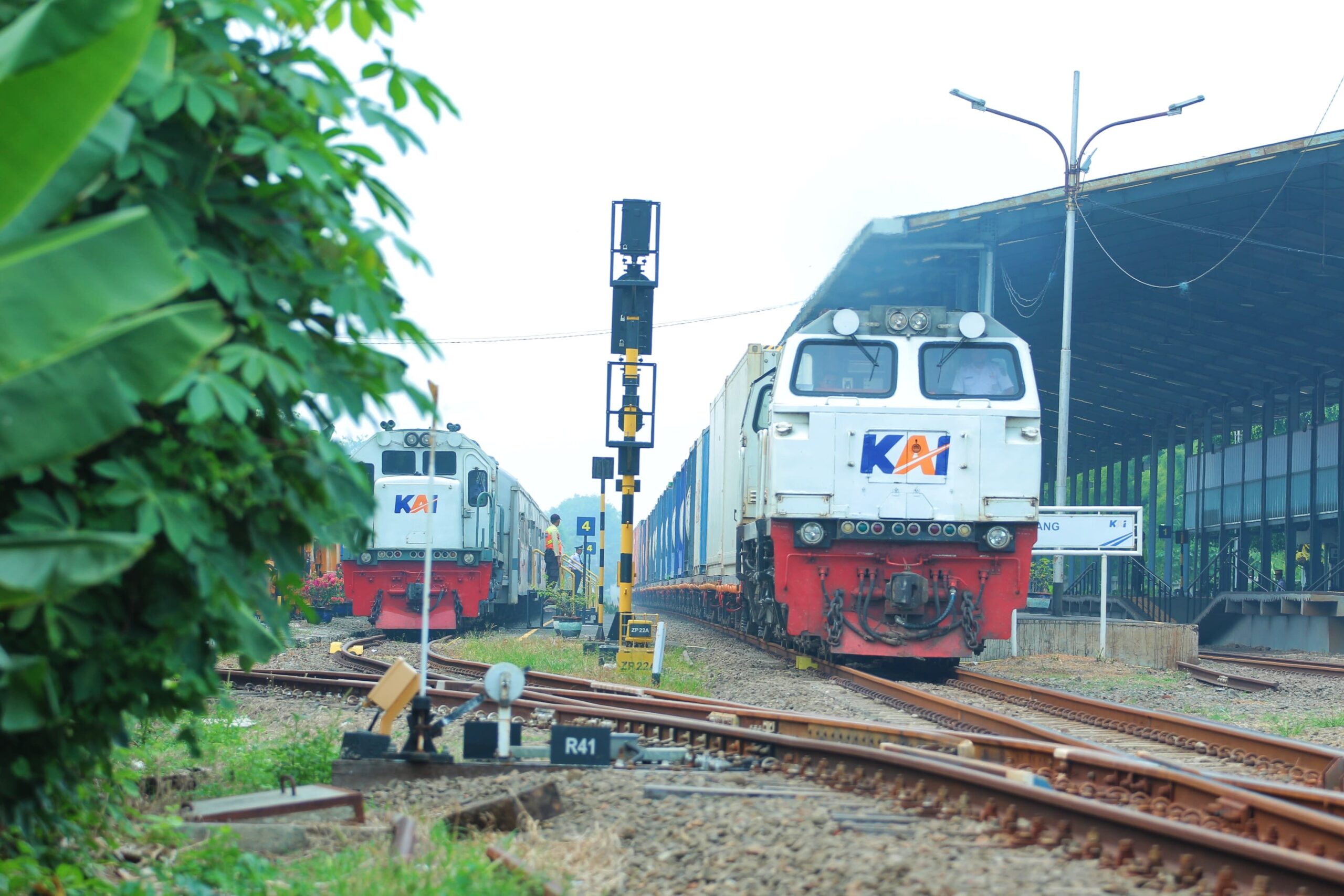 Ada Reuni Akbar 212 di Monas, 10 KA Keberangkatan Stasiun Gambir Berhenti di Stasiun Jatinegara