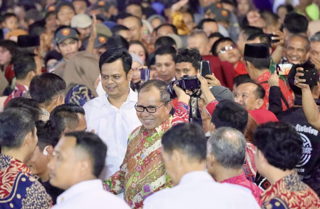 Warga di Tiga Kecamatan Antusias Sambut Danny Pomanto Saat Hadiri Pesta Rakyat