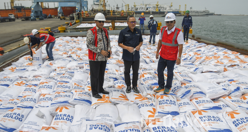 Menko Zulkifli Hasan: Pemerintah Berencana Impor Beras 1 Juta Ton