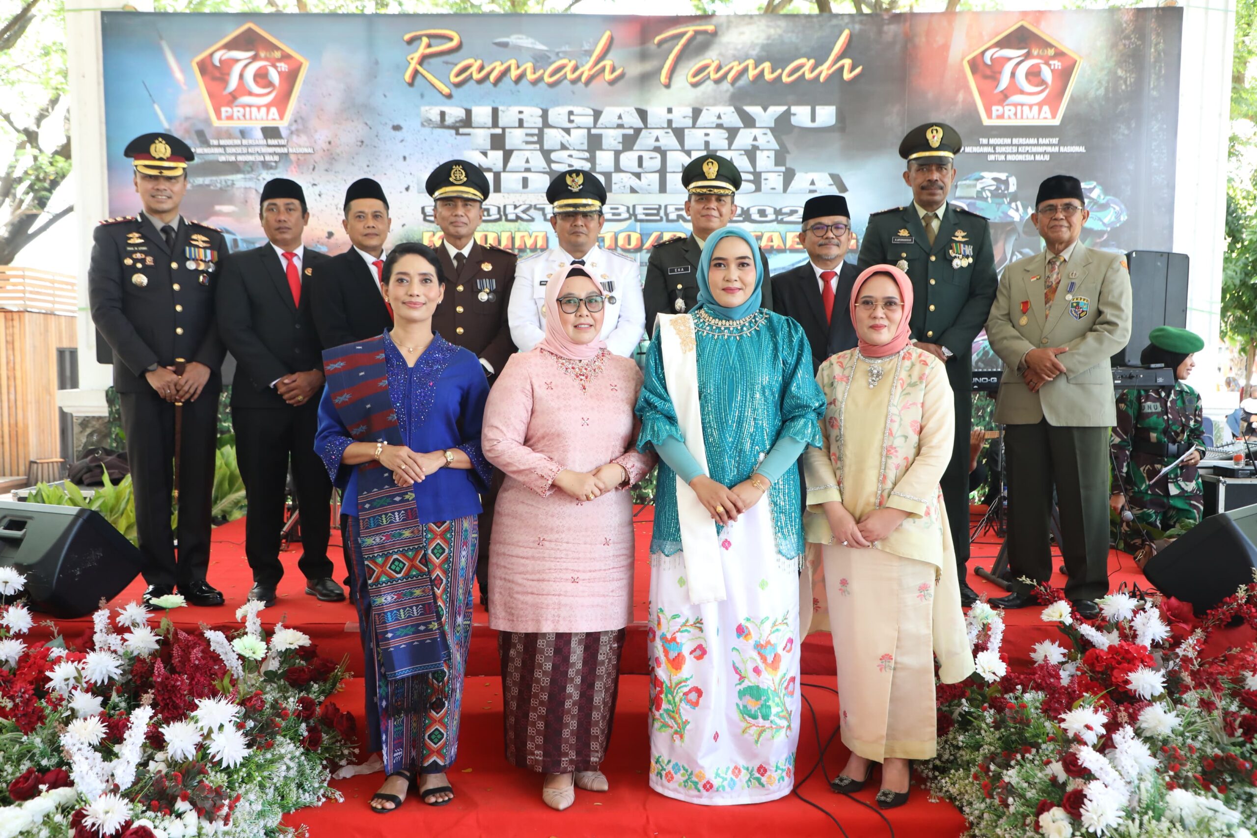 PJ Bupati Bantaeng Bersama Kodim 1410 Saat Kegiatan Ramah Tamah Perayaan HUT TNI Ke 79