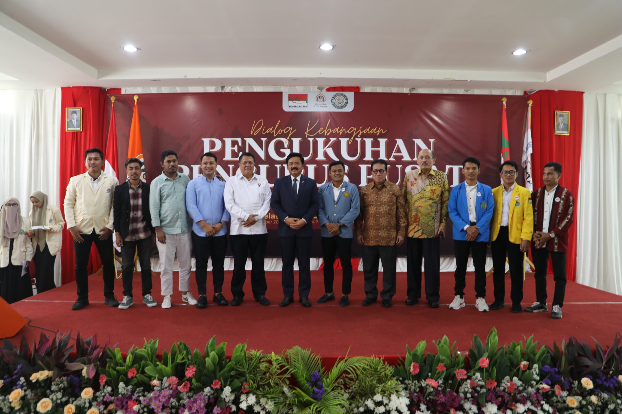Pengukuhan BEM Nusantara, Menko Polhukam: Nasib Indonesia Ditentukan Mahasiwa