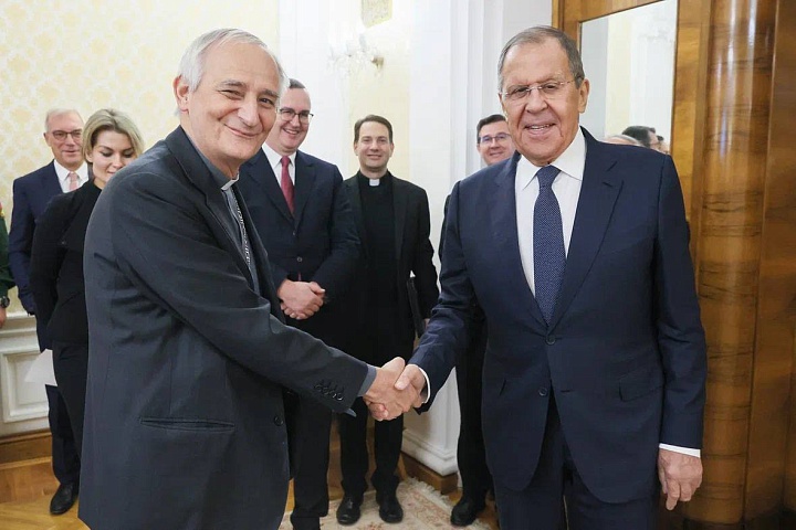 Встреча С В Лаврова с кардиналом М Дзуппи