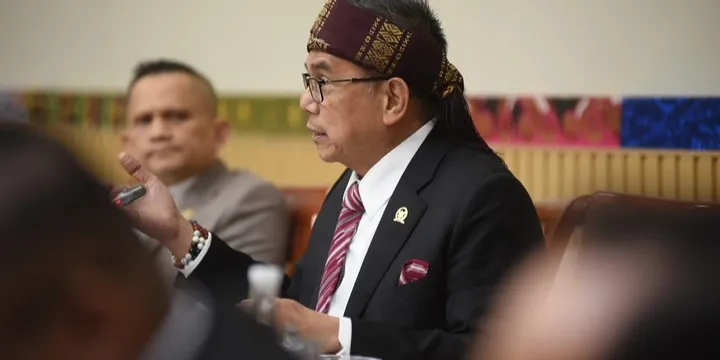 DPR Ingatkan Kapolri Tentang Penerapan KUHP Baru 2026 : Harus Demokratis