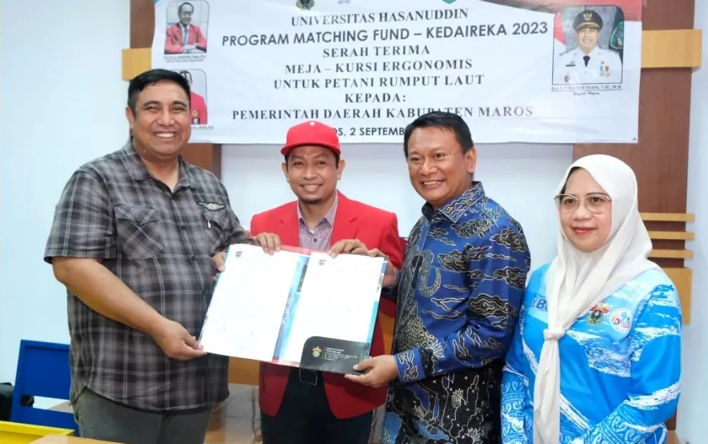 Bupati Maros Berikan Bantuan Alat Ergonomis Program Matching Fund – Kedaireka Tahun 2023