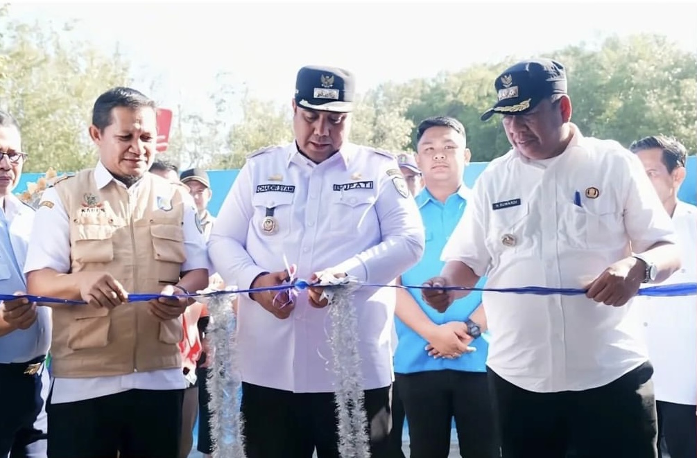 Bupati Maros Meresmikan Bank Sampah Induk di Kecamatan Marusu