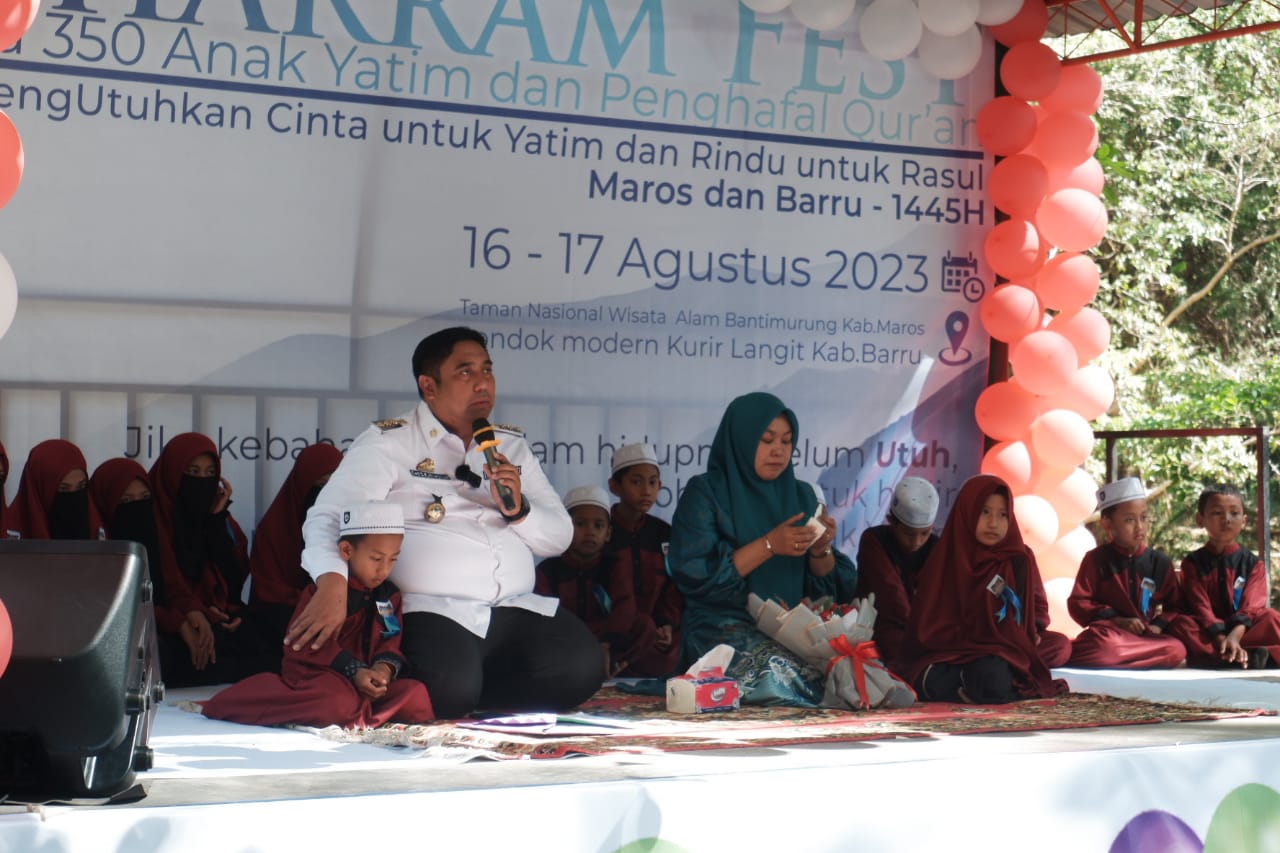 Bupati Maros dan Ketua TP PKK Hadiri Muharram Fest 1445 H