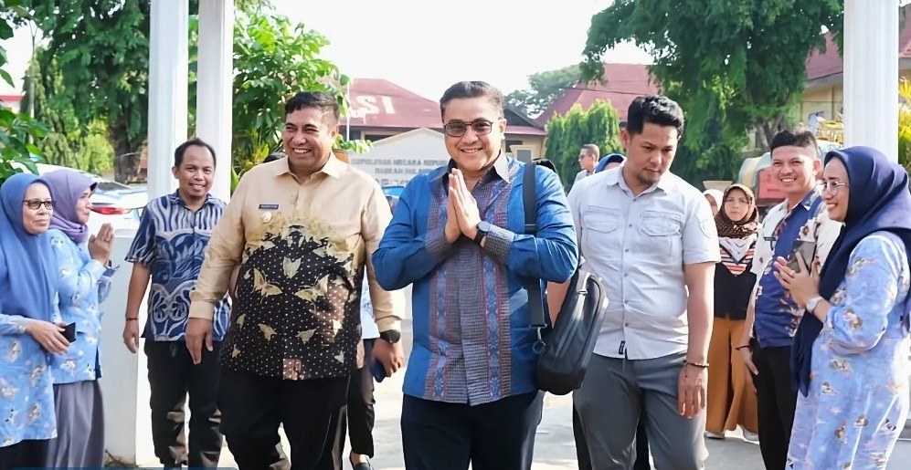 Bupati Maros dan Komisi X DPR RI Kembali Eksplorasi Kekayaan Budaya di Museum Daerah